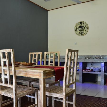 Villa Eden Seminyak Luaran gambar