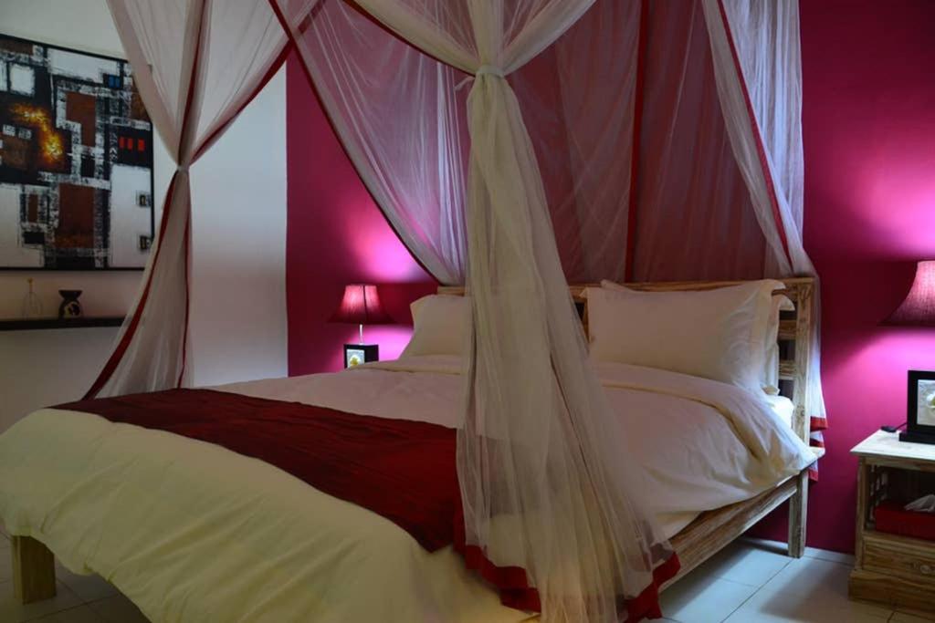 Villa Eden Seminyak Luaran gambar