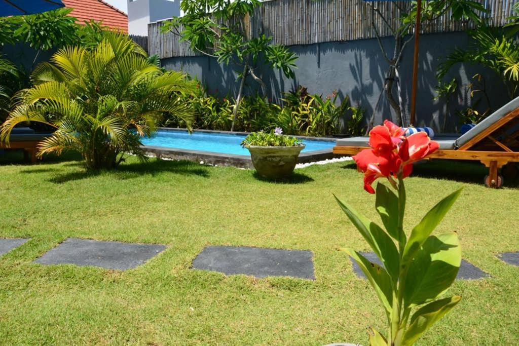 Villa Eden Seminyak Luaran gambar