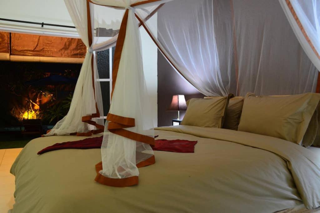 Villa Eden Seminyak Luaran gambar