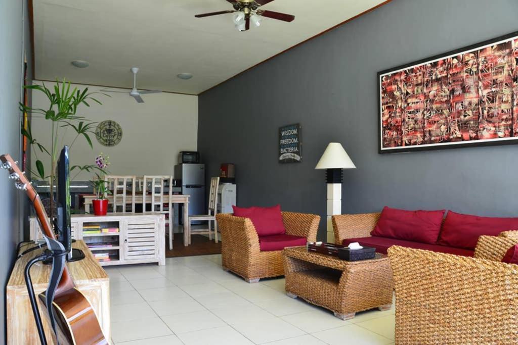 Villa Eden Seminyak Luaran gambar