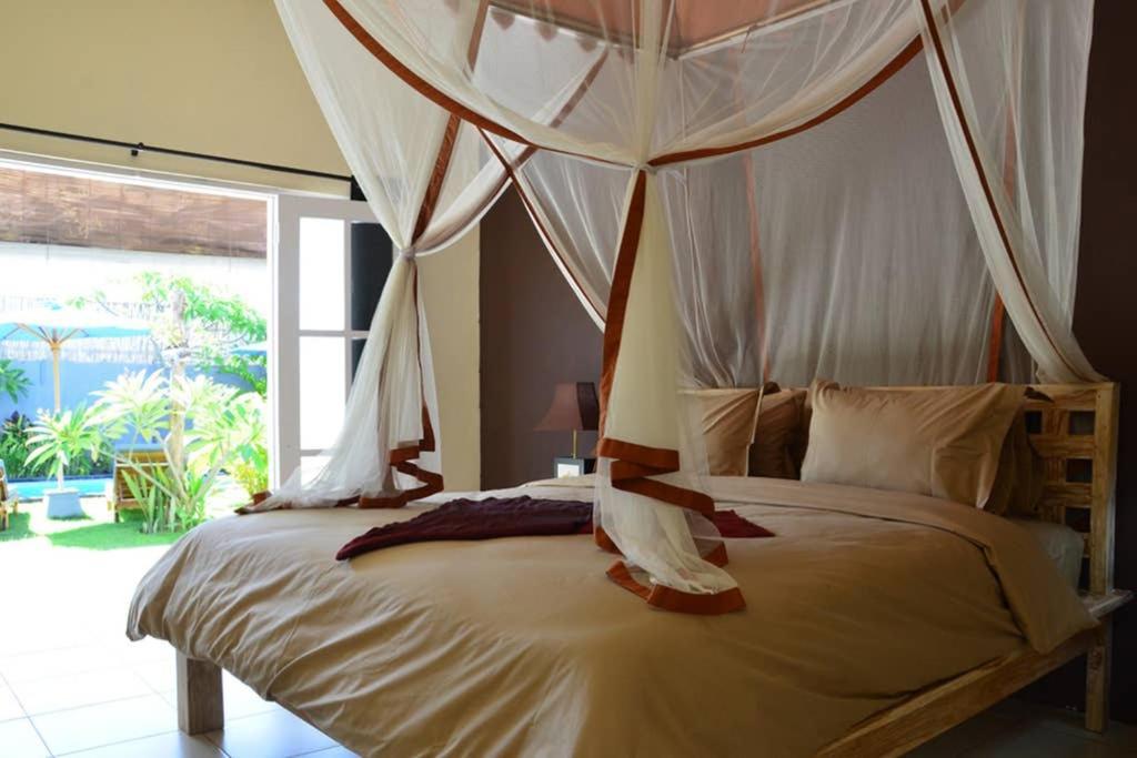 Villa Eden Seminyak Luaran gambar